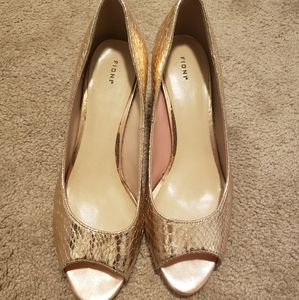 Rose gold heels